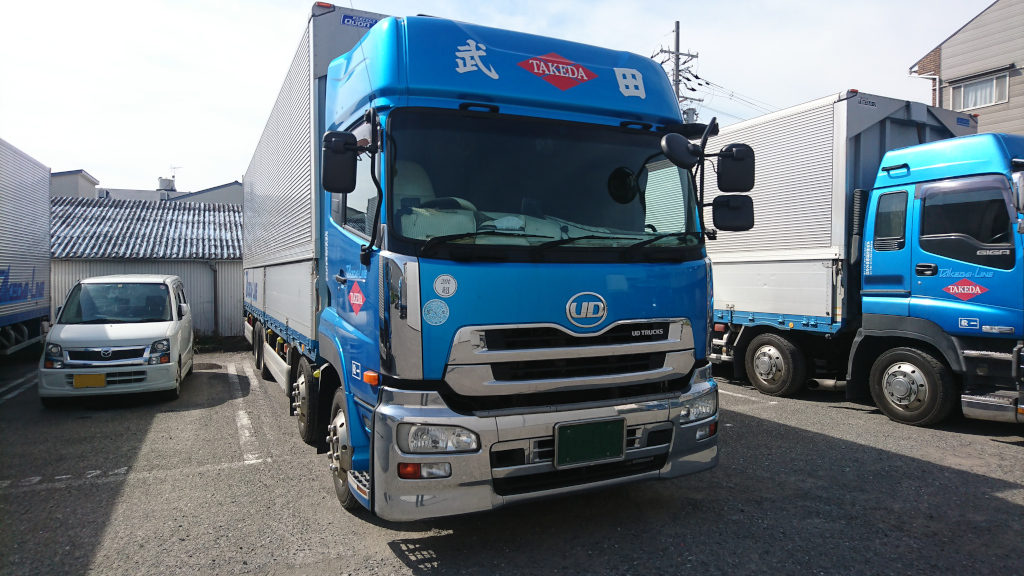 大型車アルミウイング